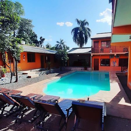 Hostel Peter Pan Puerto Iguazú Zewnętrze zdjęcie